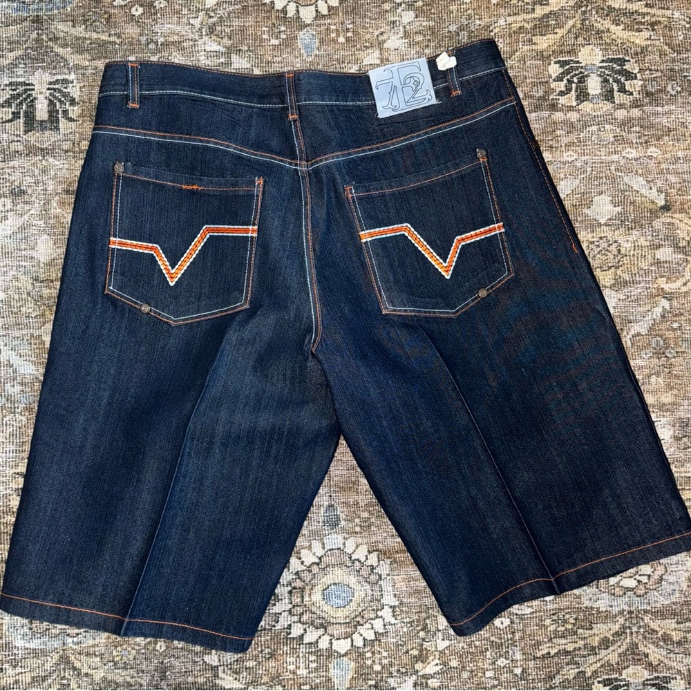 VINTAGE Y2K TRUE EVOLUTION IN DESIGN SIZE 42 SKATER WIDE LEG SHORTS BAGGY GRUNGE